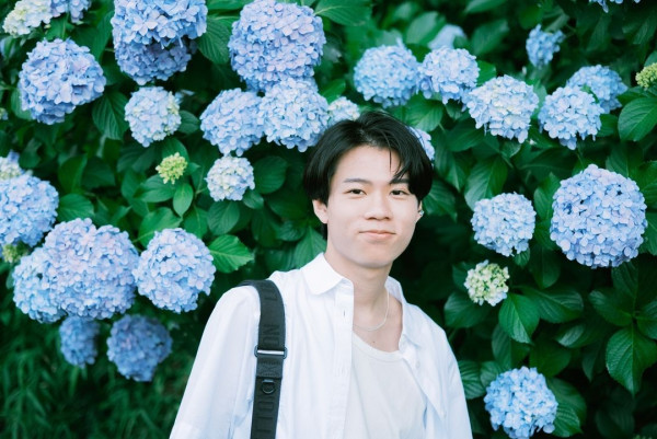 張頴康麥雅緻婚後第一次歐遊 廿四孝爸爸用呢個方式「掛」住愛女 