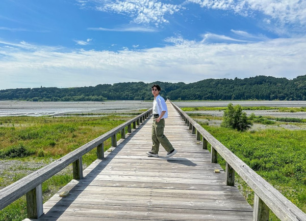 張頴康麥雅緻婚後第一次歐遊 廿四孝爸爸用呢個方式「掛」住愛女 