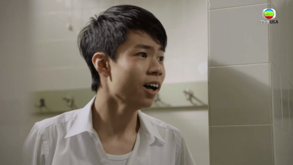 張頴康麥雅緻婚後第一次歐遊 廿四孝爸爸用呢個方式「掛」住愛女 