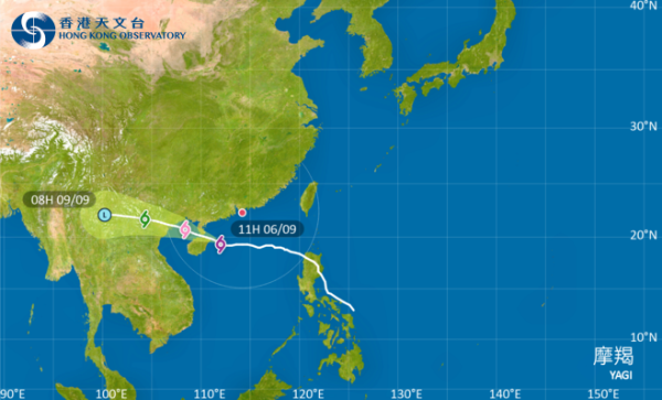 颱風摩羯｜中午12:40落波 網民湧天文台FB派嬲 梁榮武：天文台已做到盡