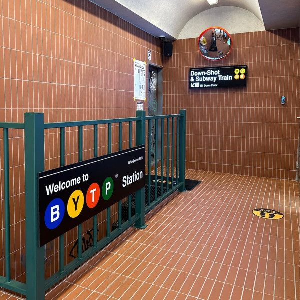 韓國人生四格拍貼機店10間特色推薦！影地鐵場景佈置/明星同款透明相紙 