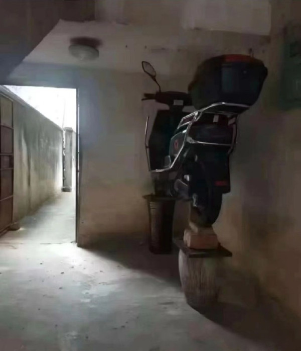 颱風摩羯｜摩羯將登陸海南島過41萬人要撤離 流傳大量民間防颱搞笑相 