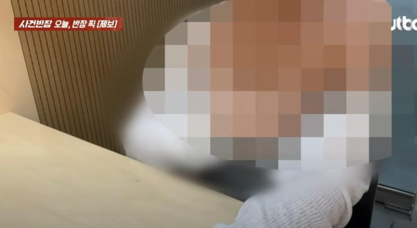 韓妹大學圖書館開色情直播！觀眾課金即場脫衣露乳！ 