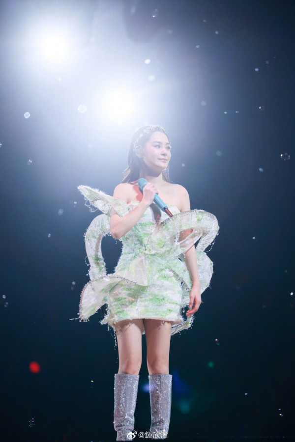 劉佩玥IG消失一個月終於上水!突然長文揭神隱原因!網民讚又靚咗