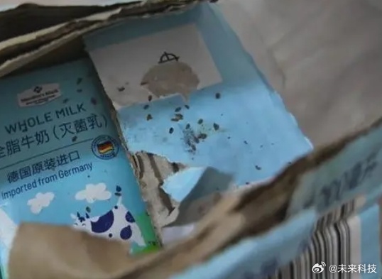 深圳商場扶手電梯故障險捲入行人 目擊者形容「踏板飛起來了」