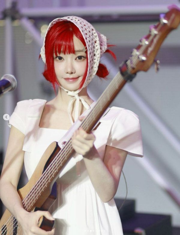 Source: IG@QWER_official