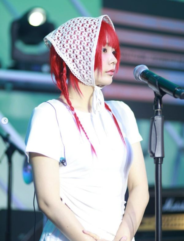 Source: IG@QWER_official