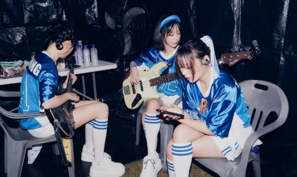 Source: IG@QWER_official