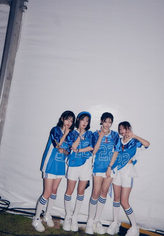 Source: IG@QWER_official