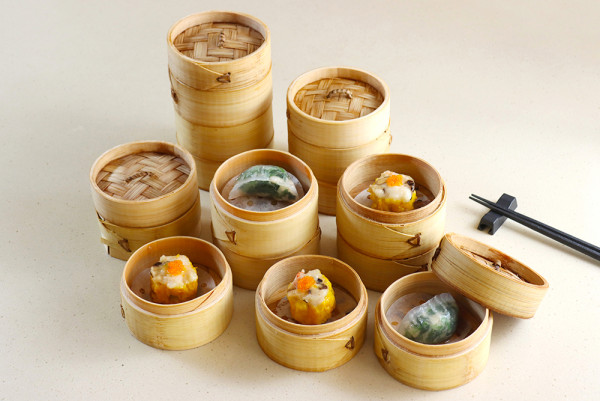 自助山  零死角維港美景伴食自助餐