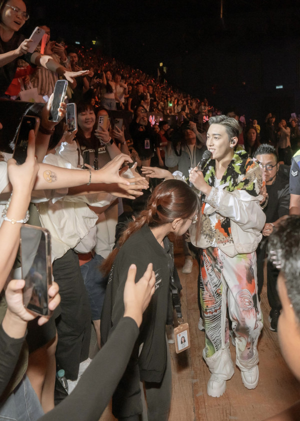 MC張天賦首個海外巡唱馬拉揭幕！成新世代最年輕男歌手踏上雲星劇場  自製與賦二代同框冧fans 