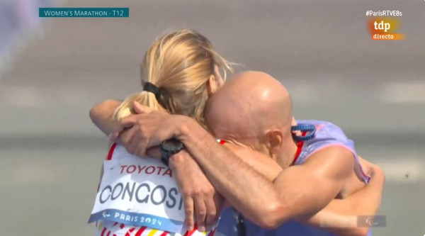 巴黎殘奧｜西班牙視障女跑手一舉動痛失銅牌！終點前伸手扶抽筋領跑員即被取消資格 