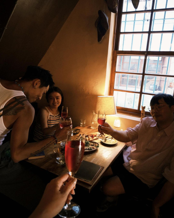 陳凱琳突轉橙色短髮新造型!極似外國辣妹網民稱唔認得!