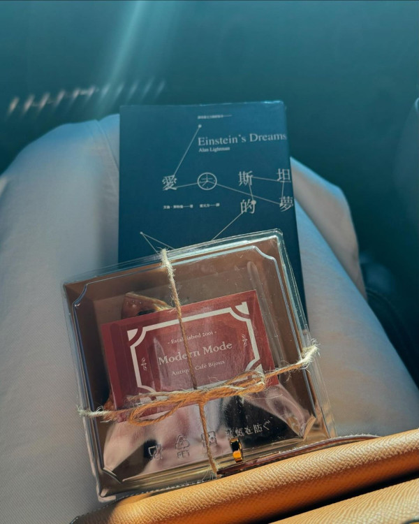 陳凱琳突轉橙色短髮新造型!極似外國辣妹網民稱唔認得!