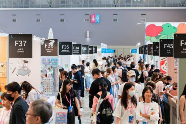 台南文青深度遊行程│復古歐風/水豚cafe/大型文創展