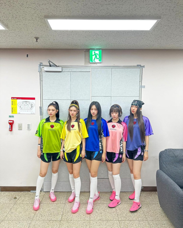 NewJeans直播懶人包｜韓國女團NewJeans瞞公司直播事件！ 控訴公司霸凌、提兩大訴求 