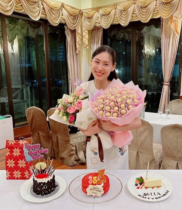 梁洛施與大仔低調現身美國？ 疑似囝囝近照曝光 身高直逼媽咪！ 