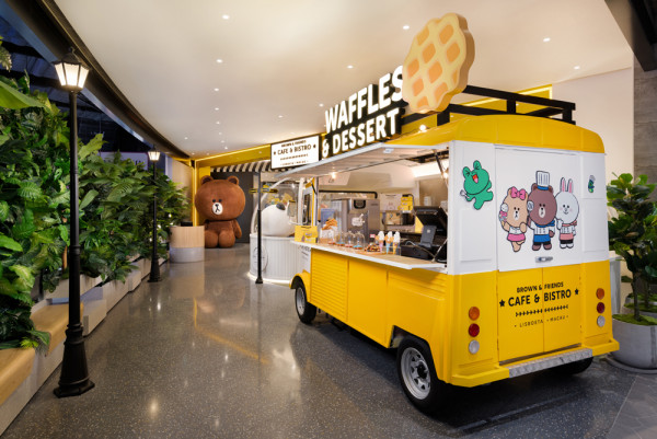BROWN & FRIENDS CAFE & BISTRO登陸澳門！好玩、好味 LINE FRIENDS好朋友