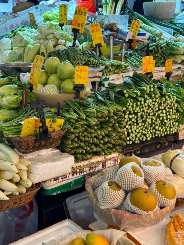 港媽質疑街市凍肉舖存心呃人 中英標價差$8？網友睇錯重點：識英文有著數