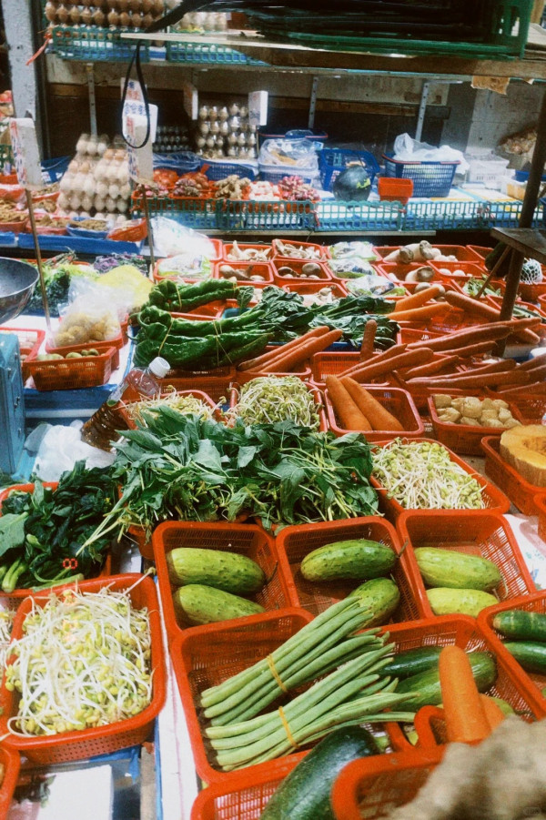 港媽質疑街市凍肉舖存心呃人 中英標價差$8？網友睇錯重點：識英文有著數