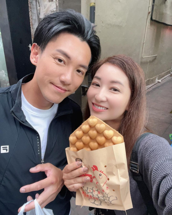 張頴康麥雅緻婚後第一次歐遊 廿四孝爸爸用呢個方式「掛」住愛女 