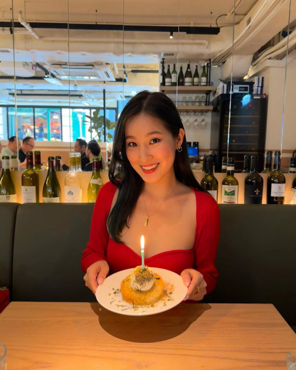 TVB小花比堅尼上陣沙灘騎馬奔馳 被指「腰長腳短」高EQ回應