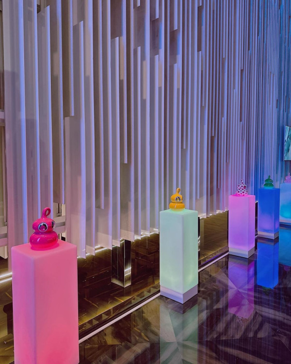 黃心妙出門唔記得帶證件原車折返 曬性感照兼送誘人肉嘴耍冧 