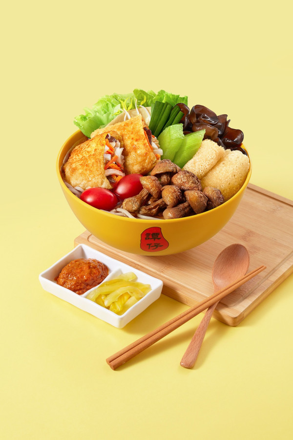 譚仔雲南米線　全新姬松菇素湯底開創有「營」新境界　同場加映低卡蒟蒻麵彈住出場