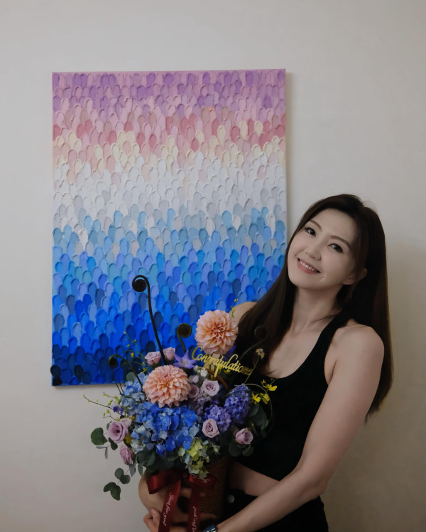 陳凱琳突轉橙色短髮新造型!極似外國辣妹網民稱唔認得!