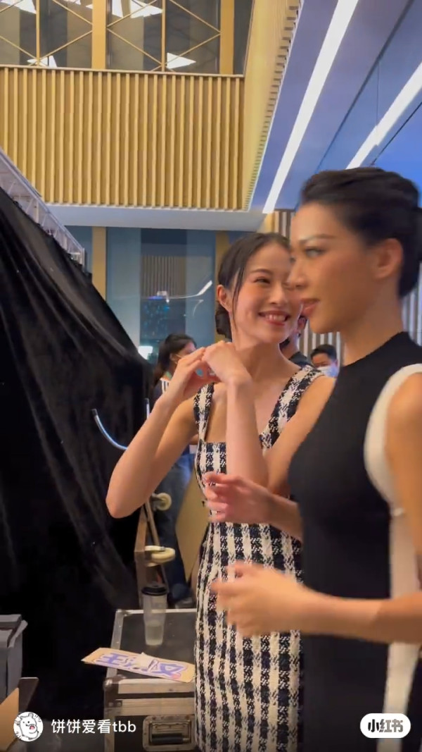 港姐亞軍許子萱牛津碩士畢業照大曬美腿！昔日是非不絕 卸任後即赴外國進修 