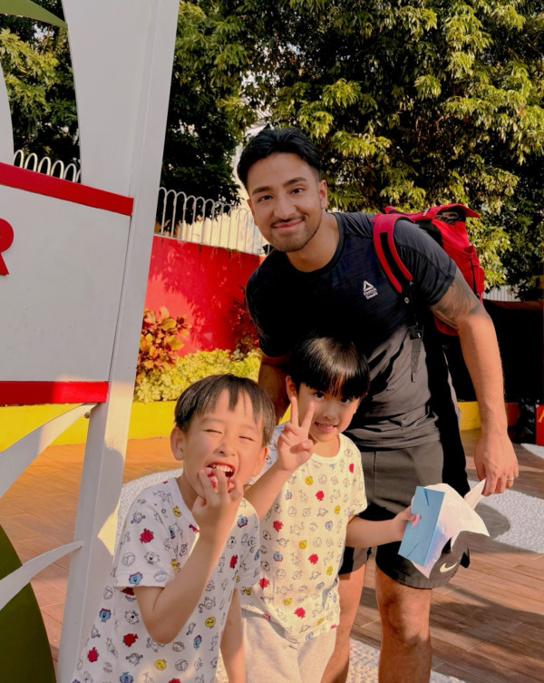 陳凱琳突轉橙色短髮新造型!極似外國辣妹網民稱唔認得!