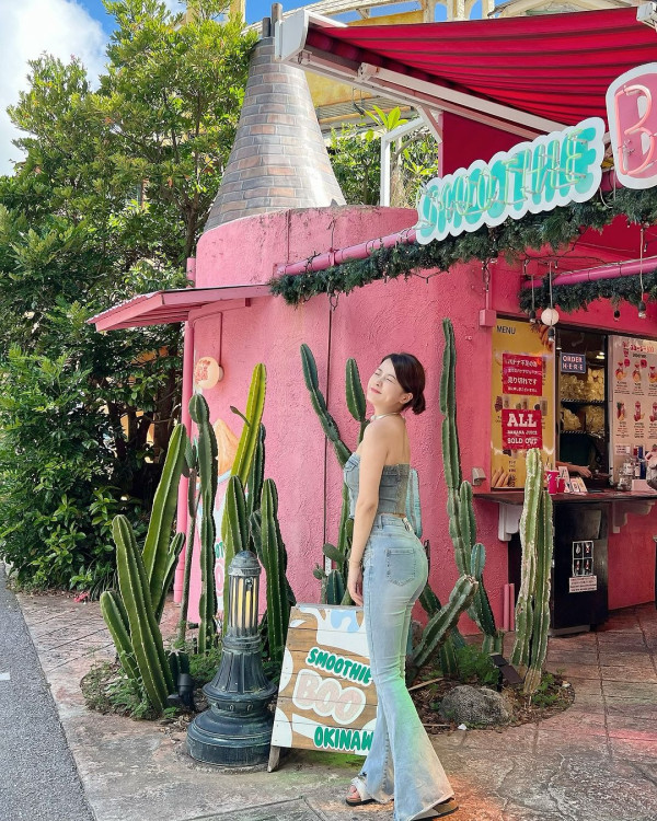 前TVB主播台南旅行曬靚相 離巢後大解放 曬豐滿好身材