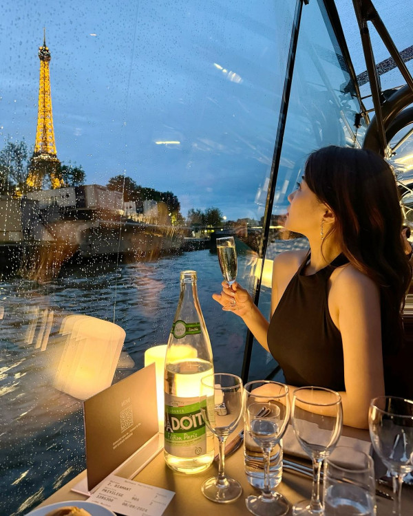 前TVB主播台南旅行曬靚相 離巢後大解放 曬豐滿好身材