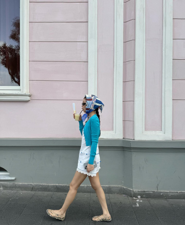 Jennie出席婚禮衣著被批唔尊重!粉絲即護航解釋背後原因!