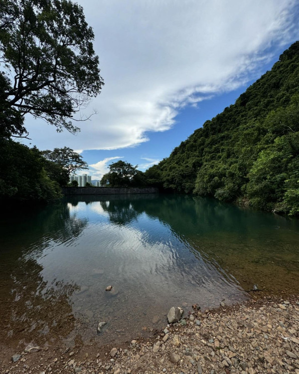 張家朗與法籍劍手女友赴意大利比賽！罕有放閃甜曬合照 