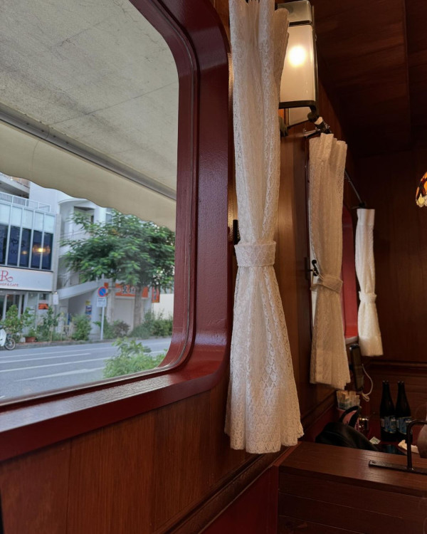 張家朗與法籍劍手女友赴意大利比賽！罕有放閃甜曬合照 