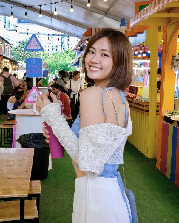 TVB小花遊伊斯坦堡曬玉背 留長頭髮被指重回顏值顛峰！ 