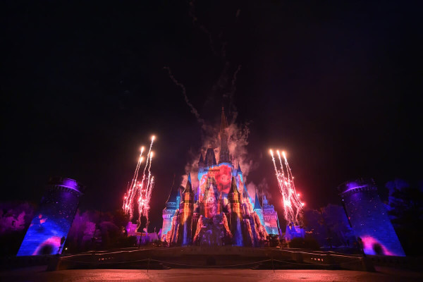 全球6大迪士尼樂園比較！門票價錢/特色/優惠一覽！全球唯一主題園區 