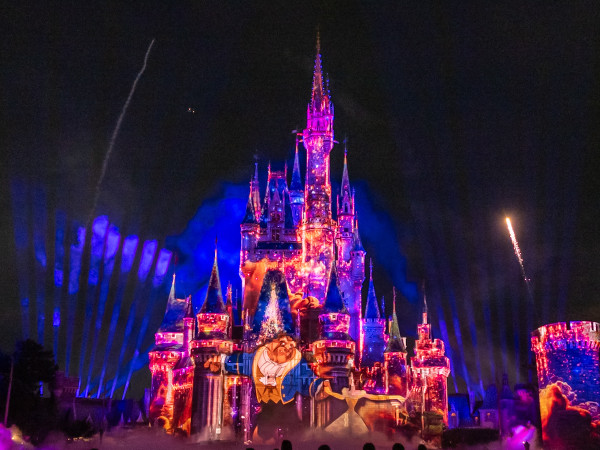 全球6大迪士尼樂園比較！門票價錢/特色/優惠一覽！全球唯一主題園區 