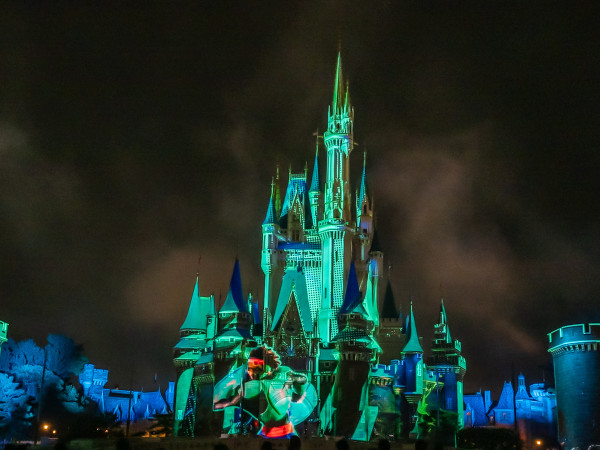 全球6大迪士尼樂園比較！門票價錢/特色/優惠一覽！全球唯一主題園區 