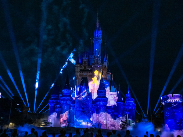 全球6大迪士尼樂園比較！門票價錢/特色/優惠一覽！全球唯一主題園區 