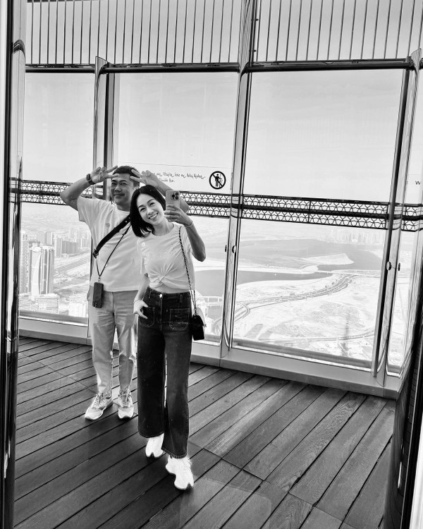 大方放閃貼老公視角