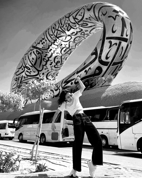 大方放閃貼老公視角