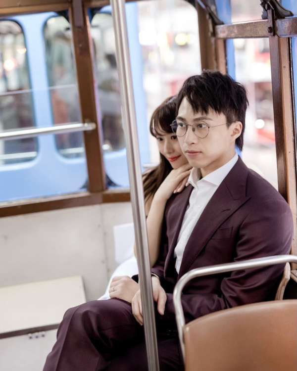 陳嘉慧疑飲醉失控除衫露胸跳舞！馬爾代夫慶結婚周年 