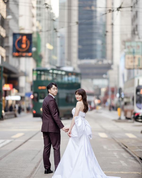 陳嘉慧疑飲醉失控除衫露胸跳舞！馬爾代夫慶結婚周年 