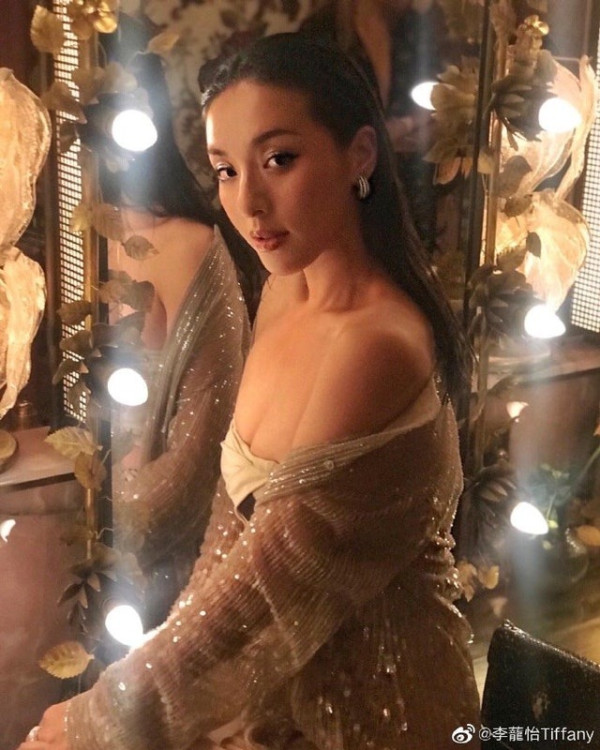 陸浩明女友遊台水著放題曬火辣身材！ 6號被指褲浪位有異樣：泳褲搶哂鏡 