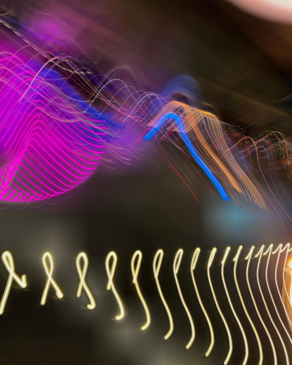 陸浩明女友遊台水著放題曬火辣身材！ 6號被指褲浪位有異樣：泳褲搶哂鏡 