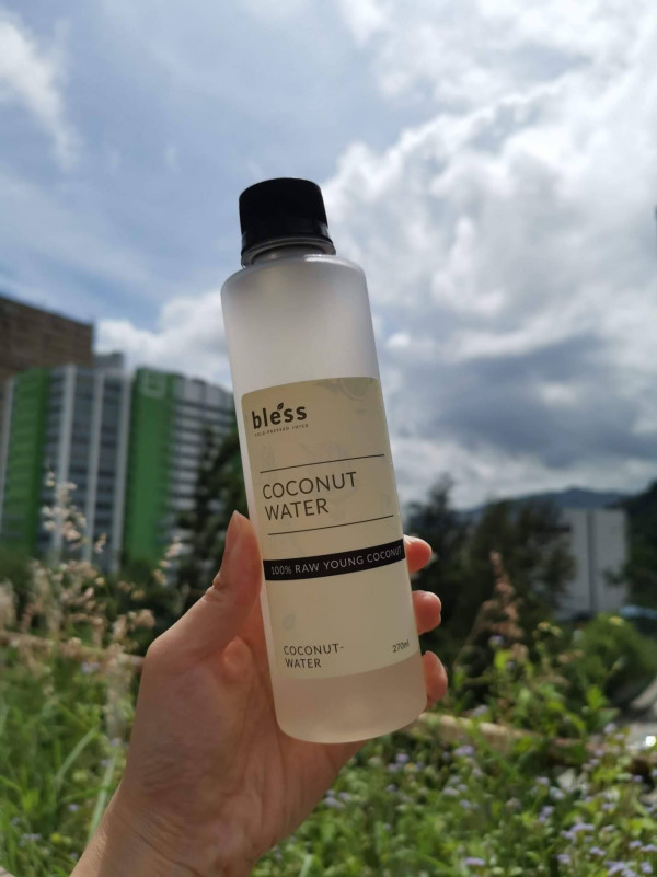 香港機場禁區餐廳 BLESS（圖片來源︰FB@Bless Cold-Pressed Juice）https://www.facebook.com/bless.juices?locale=zh_HK