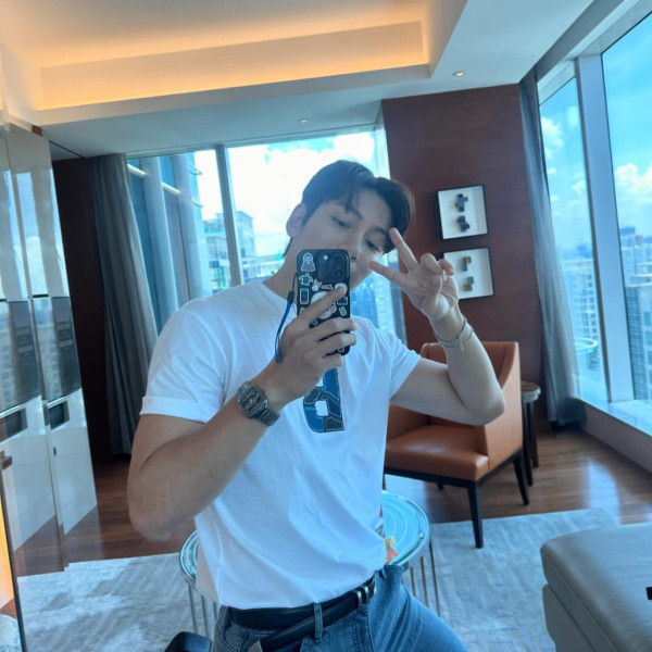 巨蟹座男生性格特質全分析：巨蟹男喜歡你的行為、愛情攻略、優缺點（圖片來源：Instagram@jichangwook）