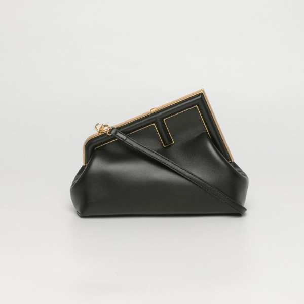 FENDI 原價：$24,000，折後價：$12,400 (50% OFF) 